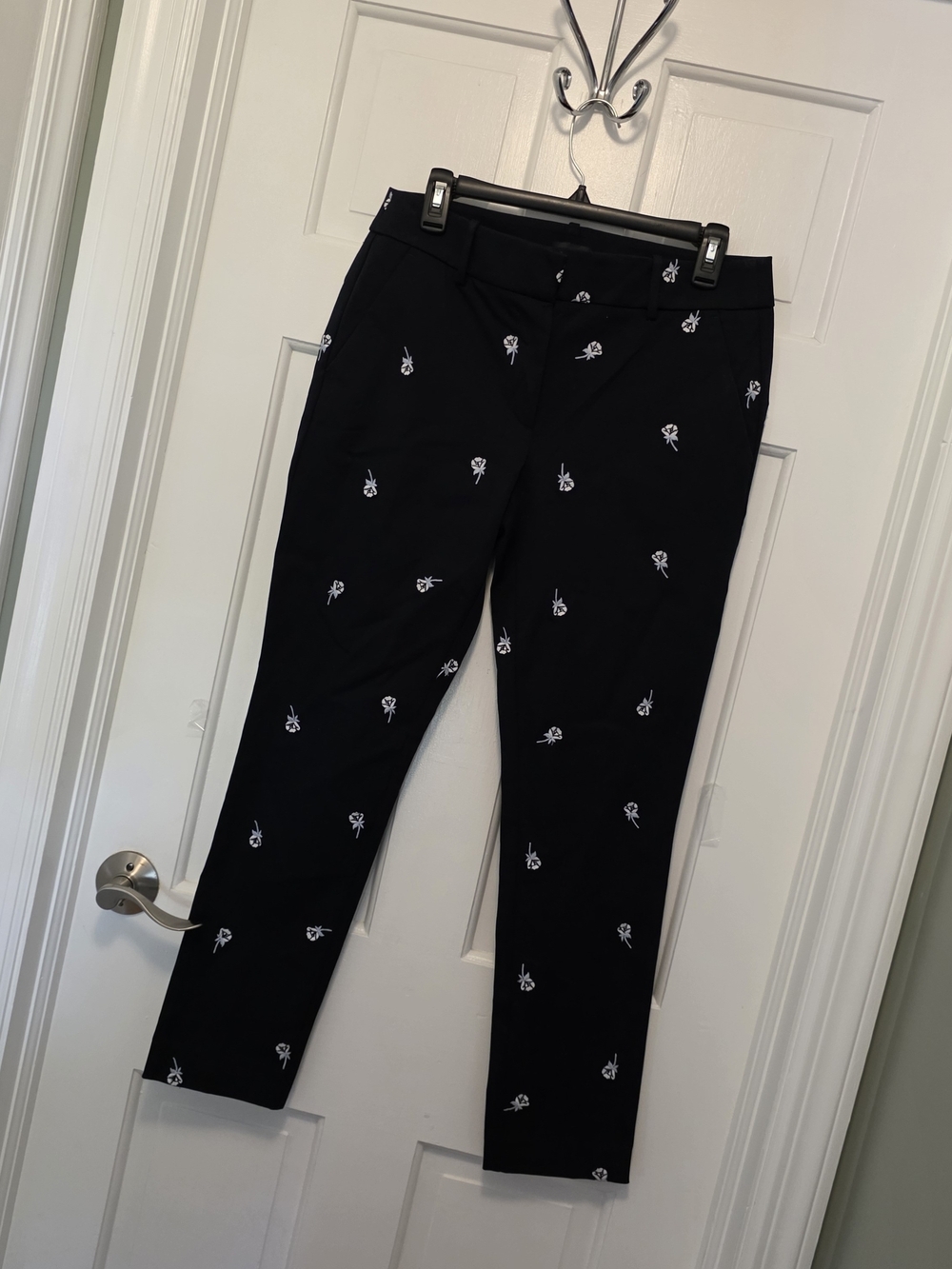 NWT Ann Taylor LOFT Petaled Essential Skinny Ankle Pants in Marisa Fit Size 6